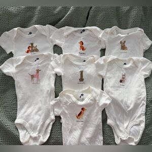 Set of 7 - Dog day of the week onesies